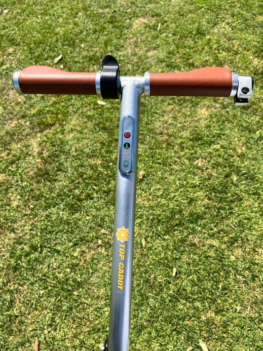 TopCaddy TC01R remote electric golf trundler