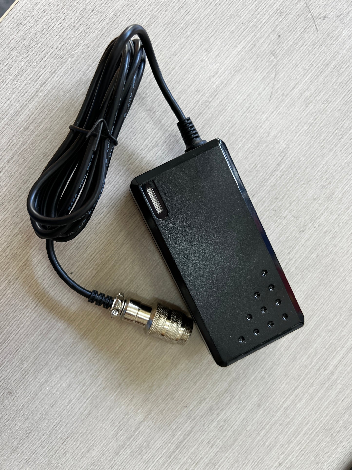 SLA Battery Switching Power Supply